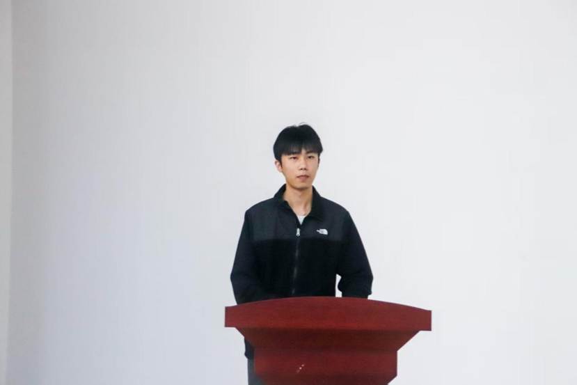 70625469e411f9f33a2eb19a3f29f4a7